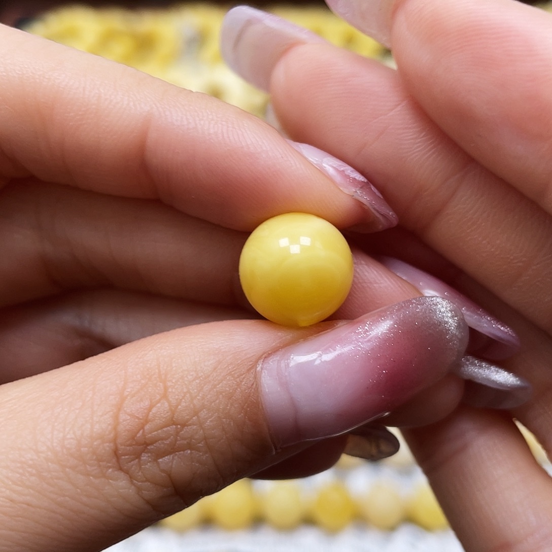 蜜蜡裸石未镶嵌圆珠11.5mm花粉
