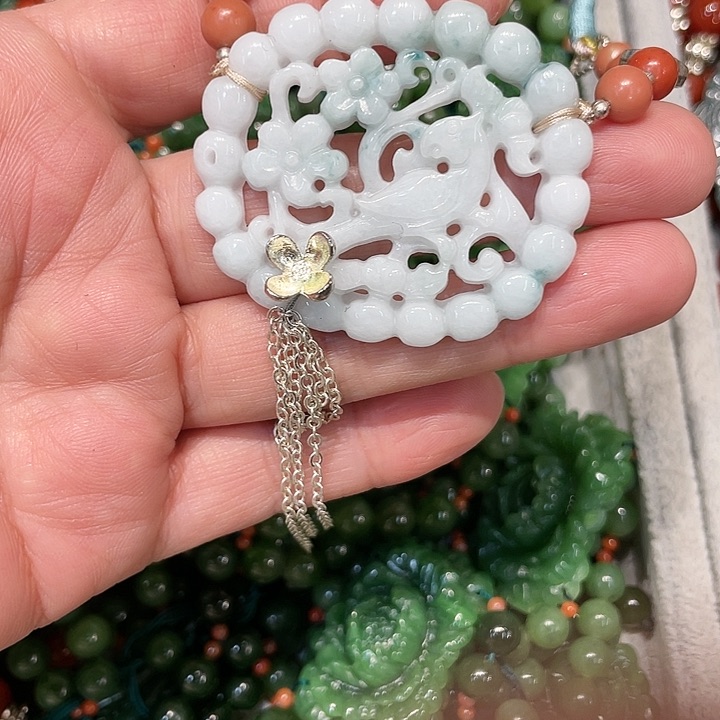 【闪购商品】和田玉（糖玉）颈饰未镶嵌