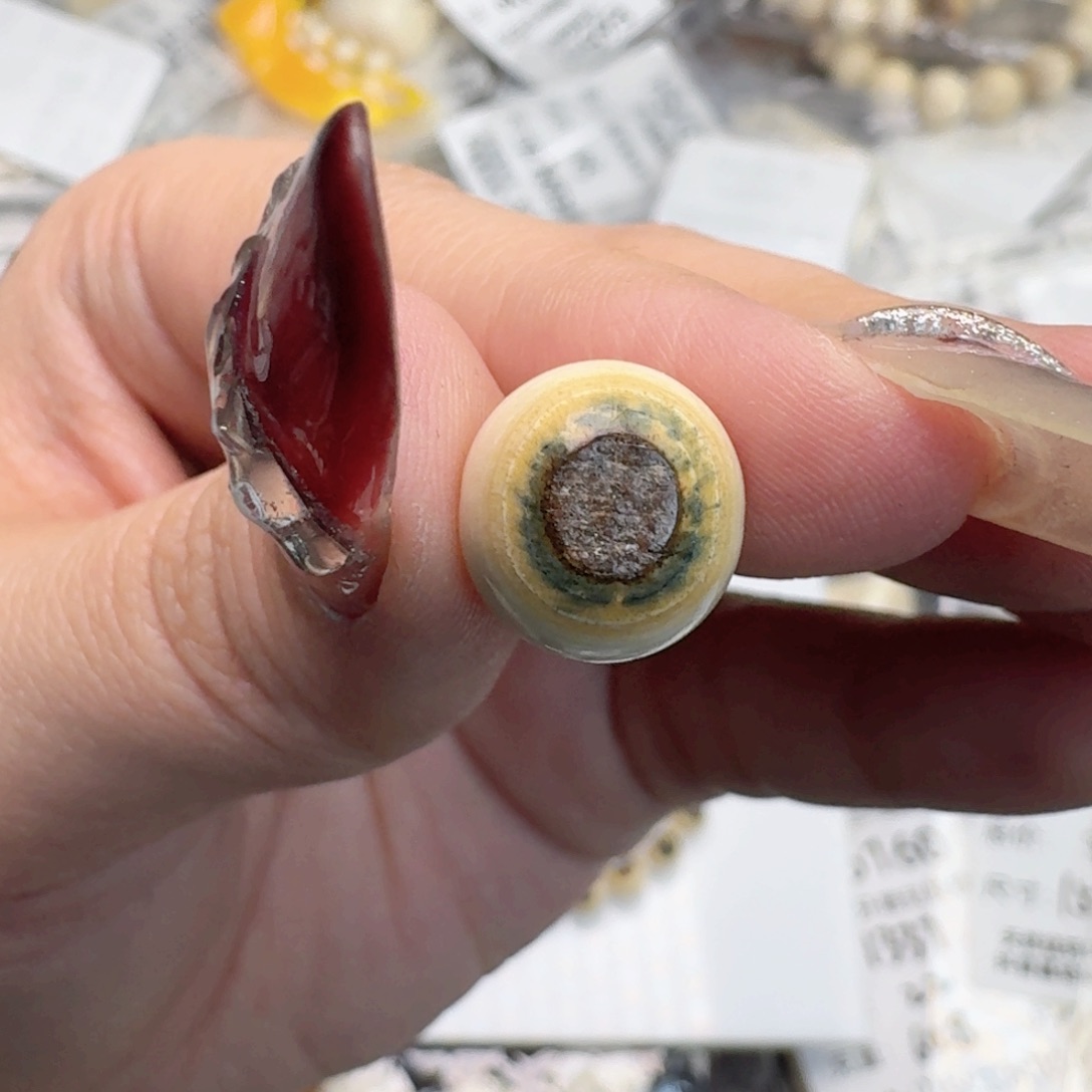 柏香籽/百香籽吊坠猛犸