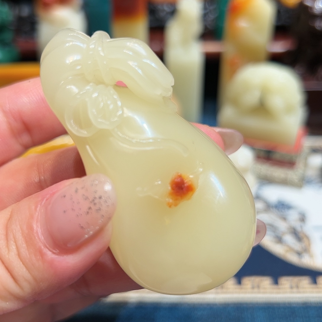 寿山石印石大**行结晶芙蓉