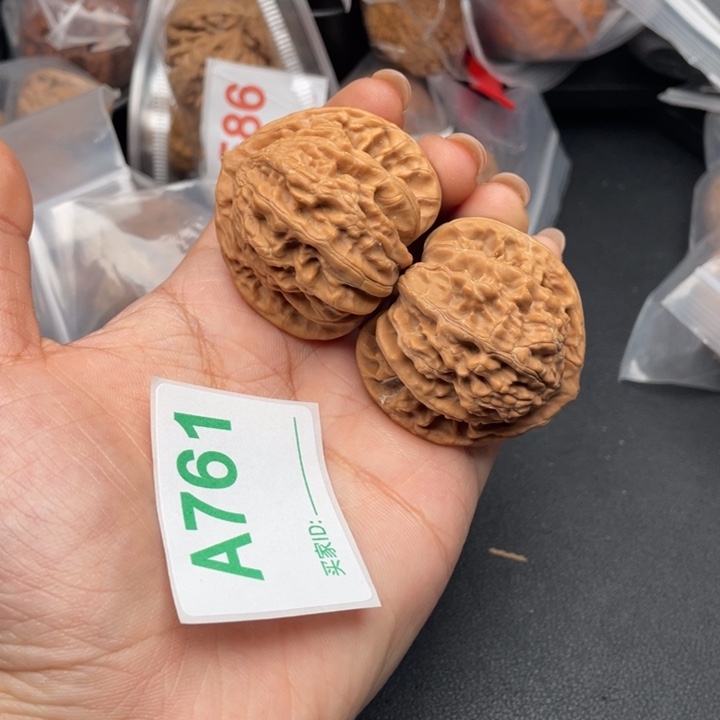 吊坠文玩核桃核桃