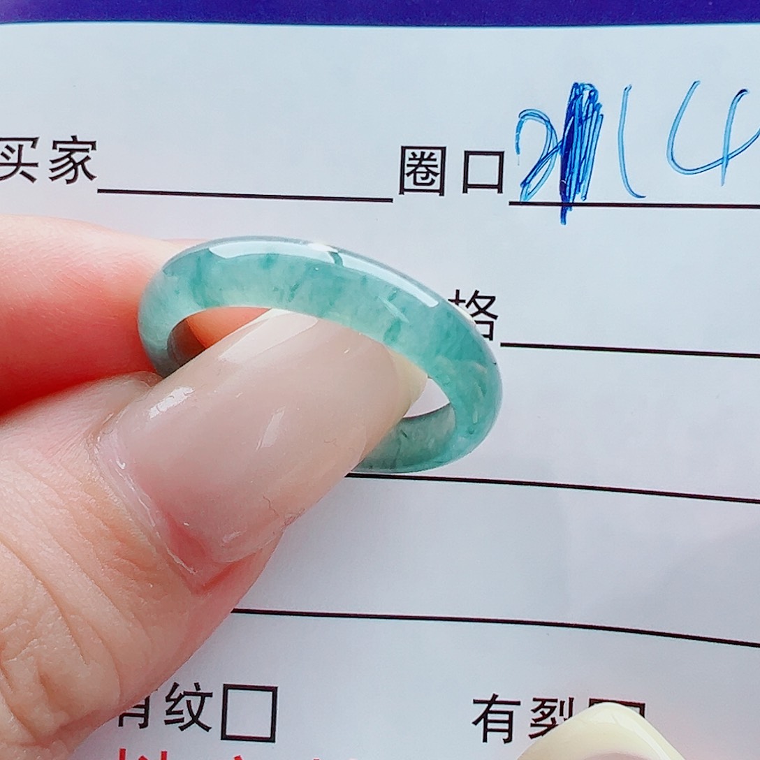 未镶嵌戒指翡翠一*?戒圈