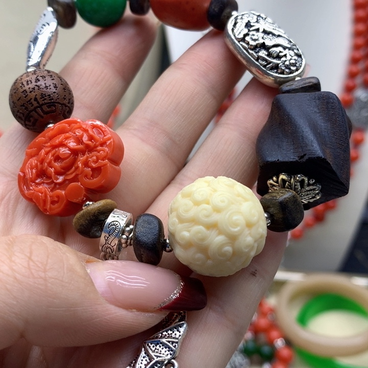 蜜蜡颈饰未镶嵌吊坠