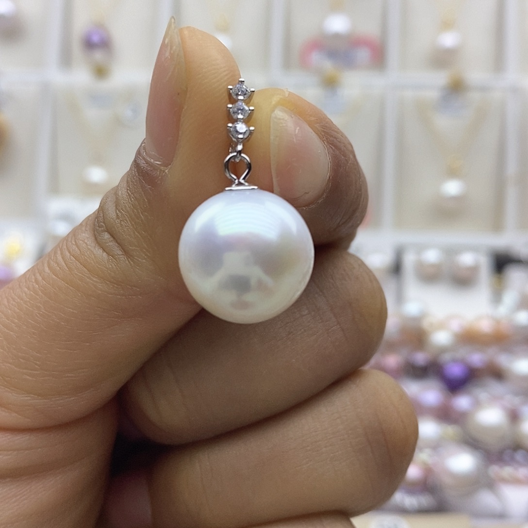 淡水珍珠吊坠(赠链)银S925镶嵌