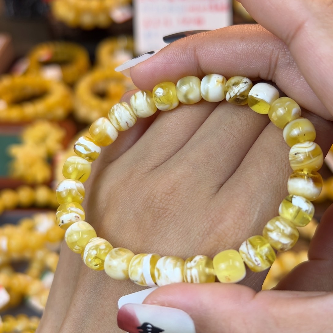 琥珀裸石未镶嵌knnnnnnjjn