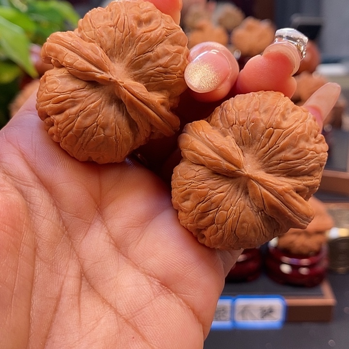 文玩核桃吊坠核桃