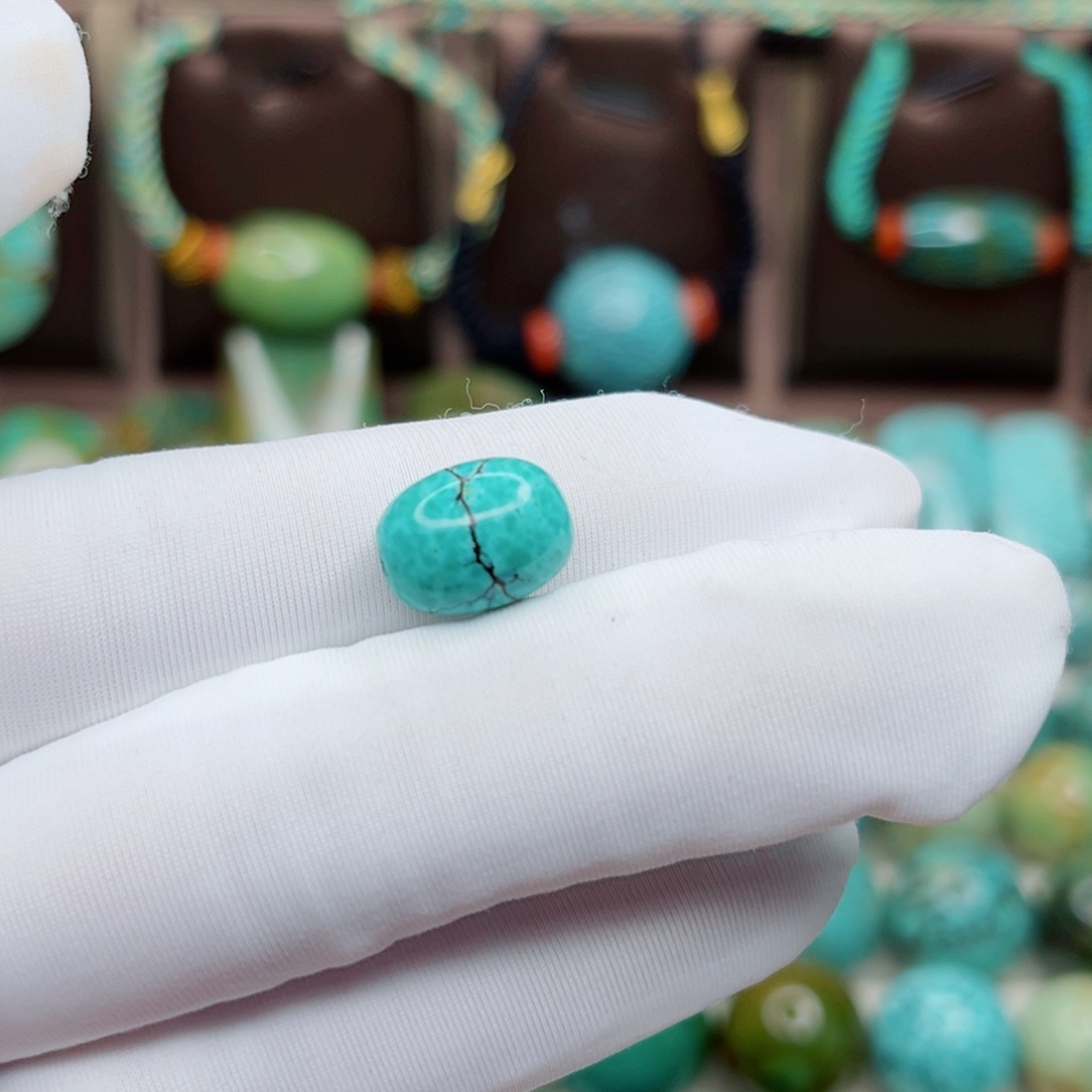 绿松石未镶嵌纯天然原矿绿松石