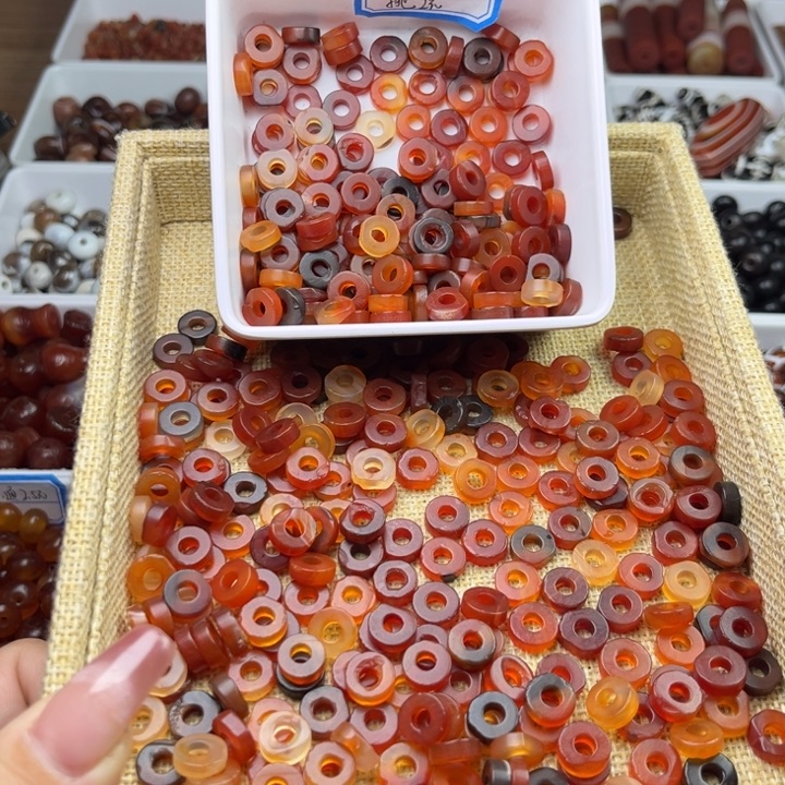 琉璃非金属1.5随机一颗