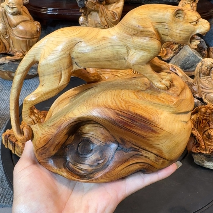 崖柏摆件手把件等