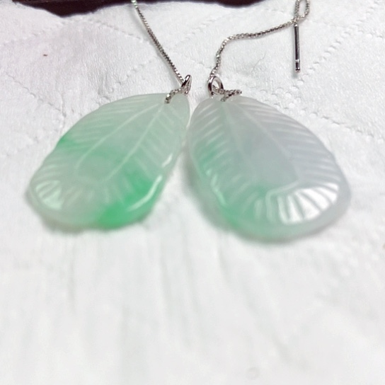 翡翠颈饰未镶嵌耳坠