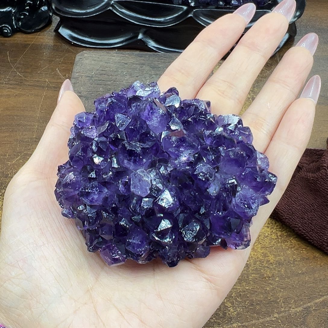 紫晶摆件未镶嵌天然水晶摆件未镶嵌