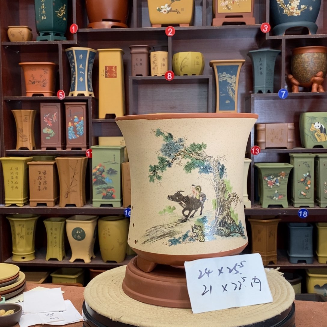 紫砂花盆紫砂花盆