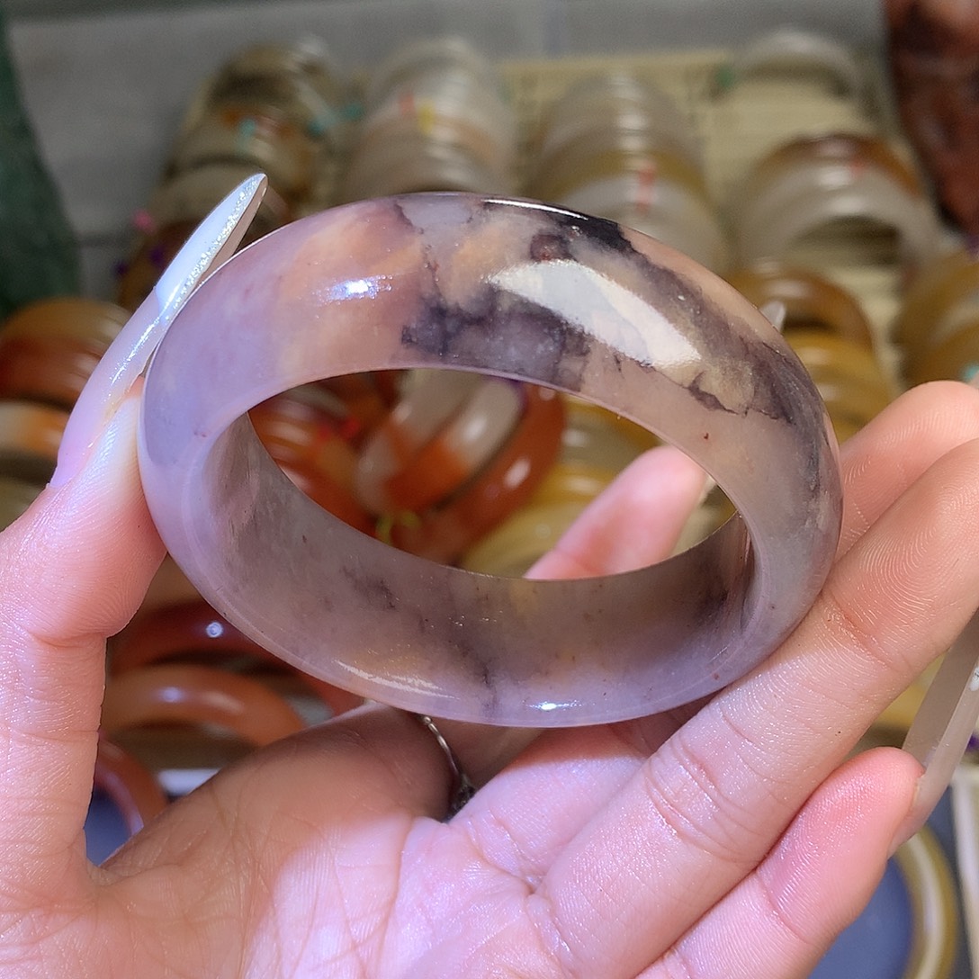 石英质玉（黄龙玉）未镶嵌手镯