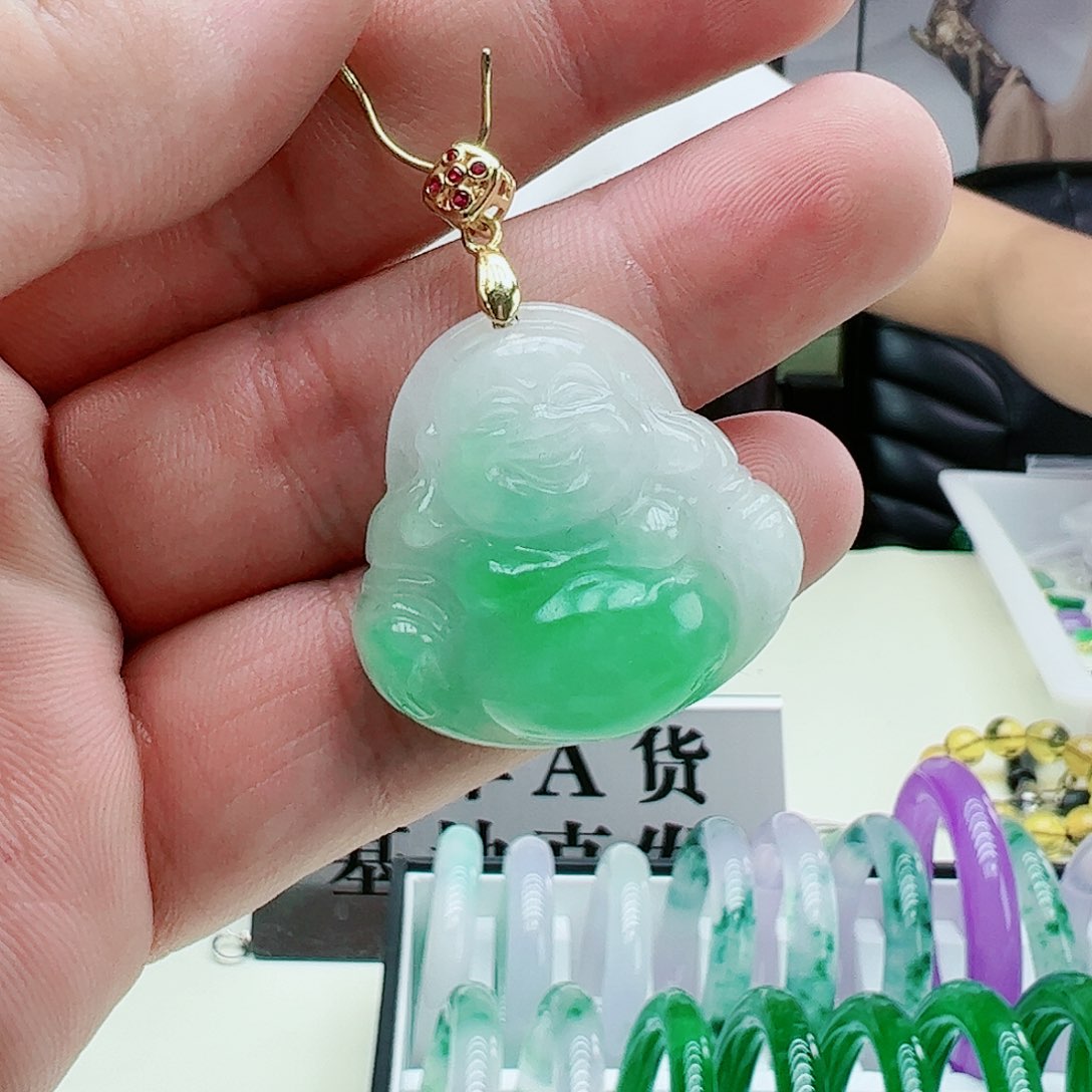 翡翠吊坠(赠链)银S925镶嵌