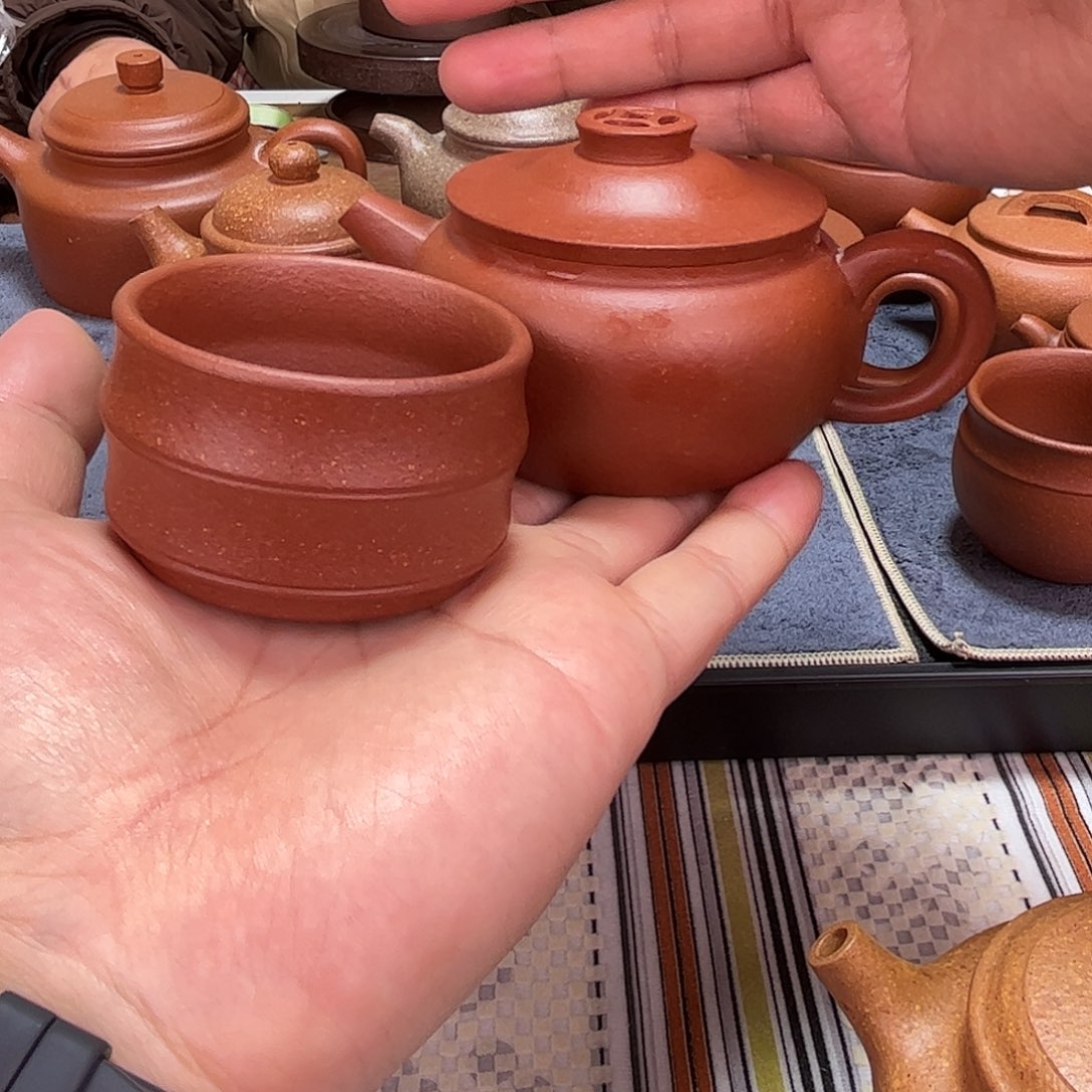 紫砂茶壶150毫升红降坡聚有财