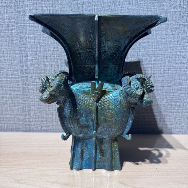复古四羊方尊，高度22厘米，家居摆件，博古架