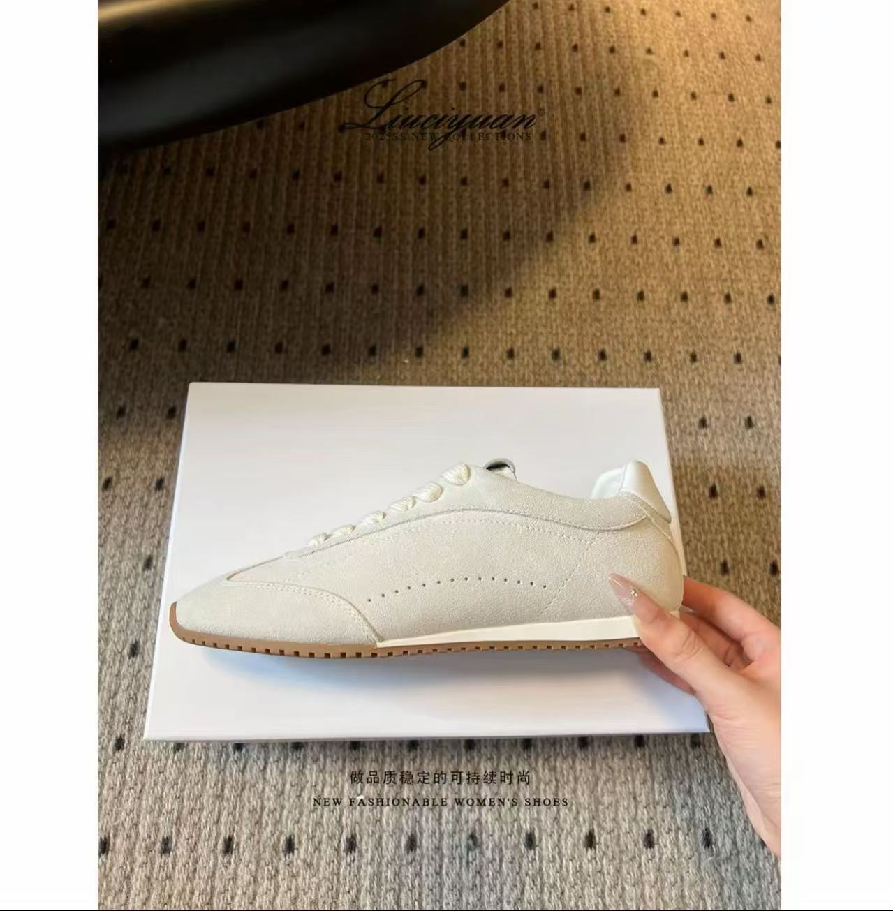 Alo YogaSunset Sneaker新品德训鞋时尚百搭休闲运动球鞋