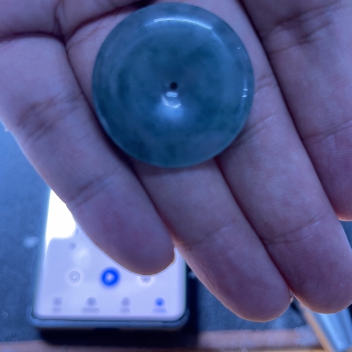 定制翡翠未镶嵌情直发