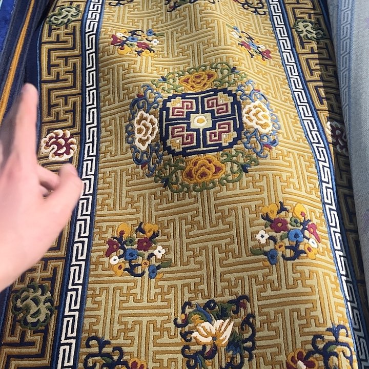 憨***羊毛纯羊绒藏床卡垫一对