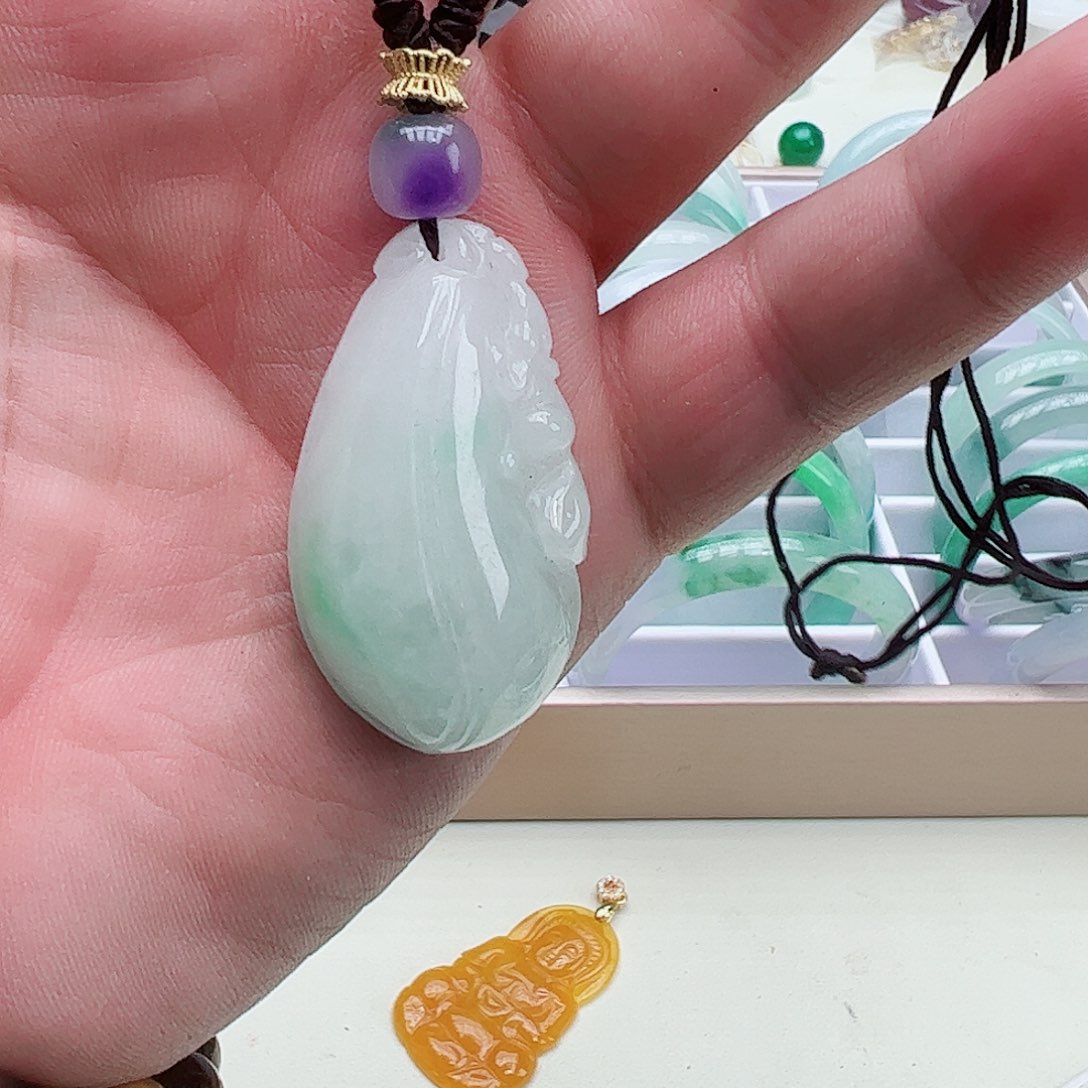 翡翠吊坠(赠链)银S925镶嵌