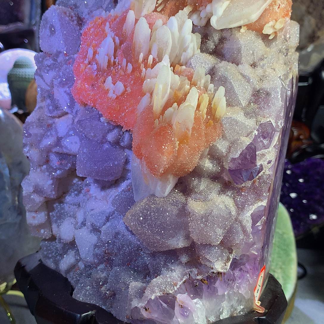 紫晶大型摆件（非配饰）未镶嵌浅**人