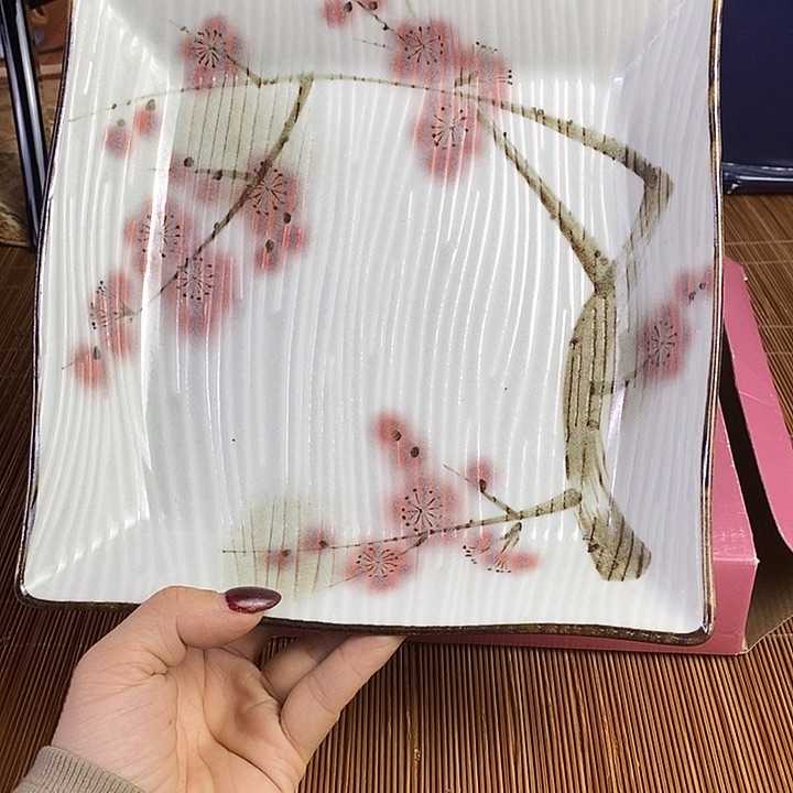 瓷器木器铜铁器木粉花瓶