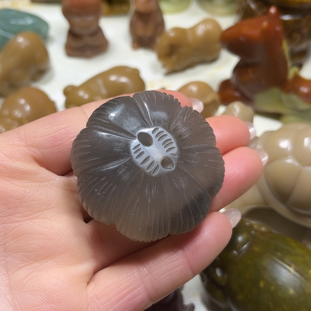 白玉菩提吊坠白玉菩提吊坠