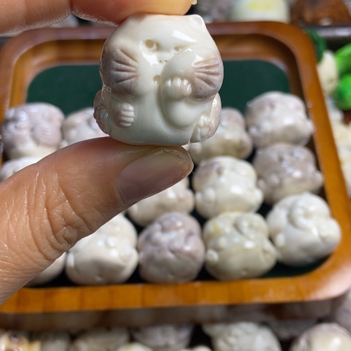 °***°配饰鹿角雕刻一个出