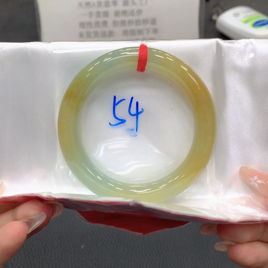 翡翠未镶嵌手镯54圆