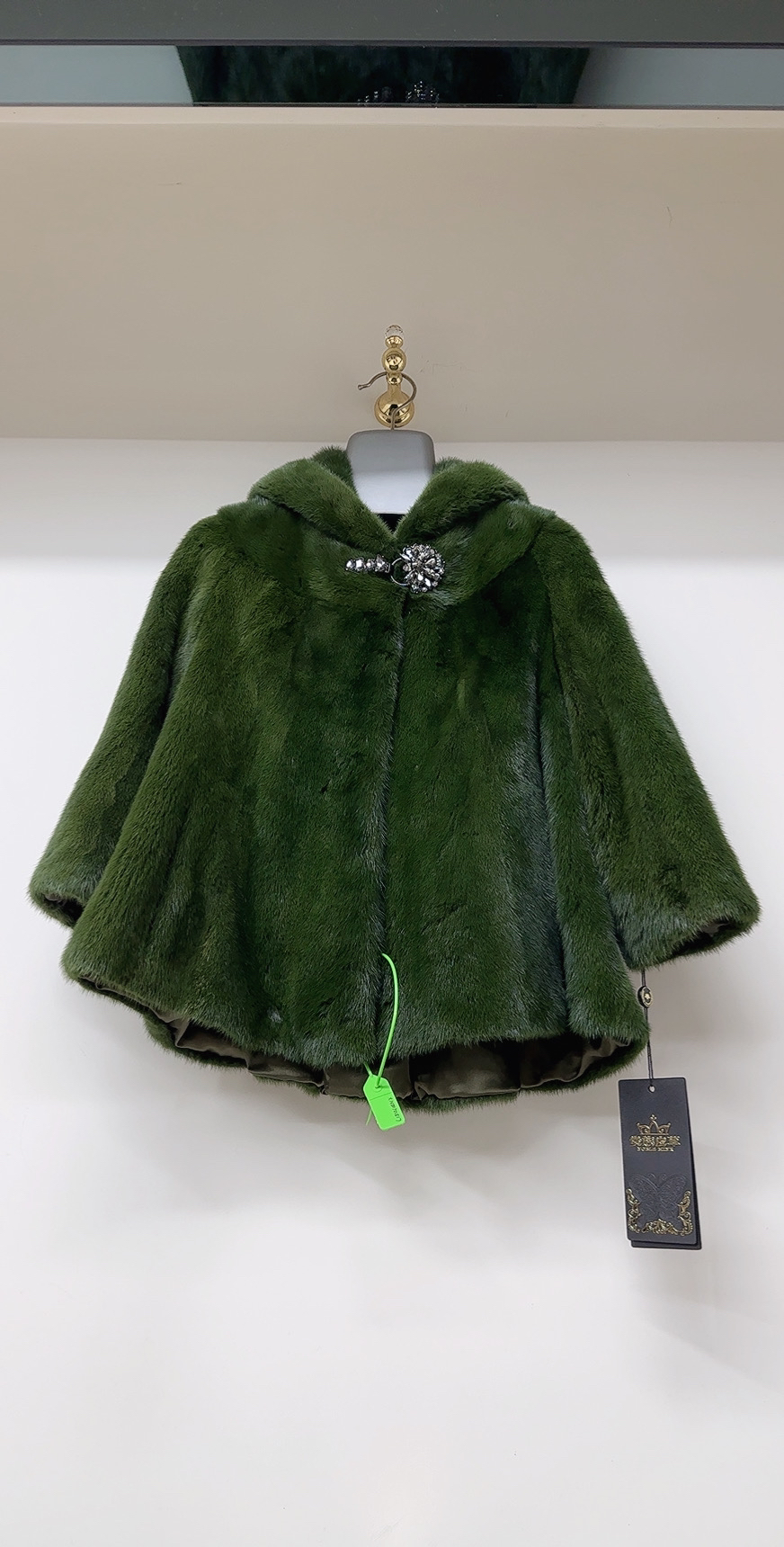 进口貂皮外套衣长58 胸围108 130斤内穿 支持退换