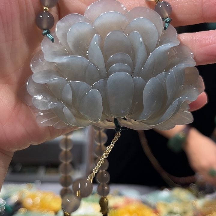 未镶嵌岫玉毛衣链