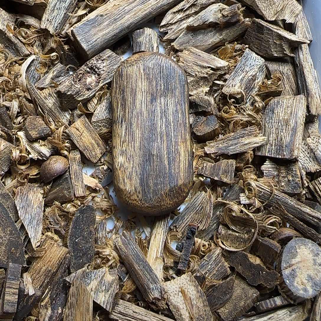 沉香沉香碎屑原汁原味