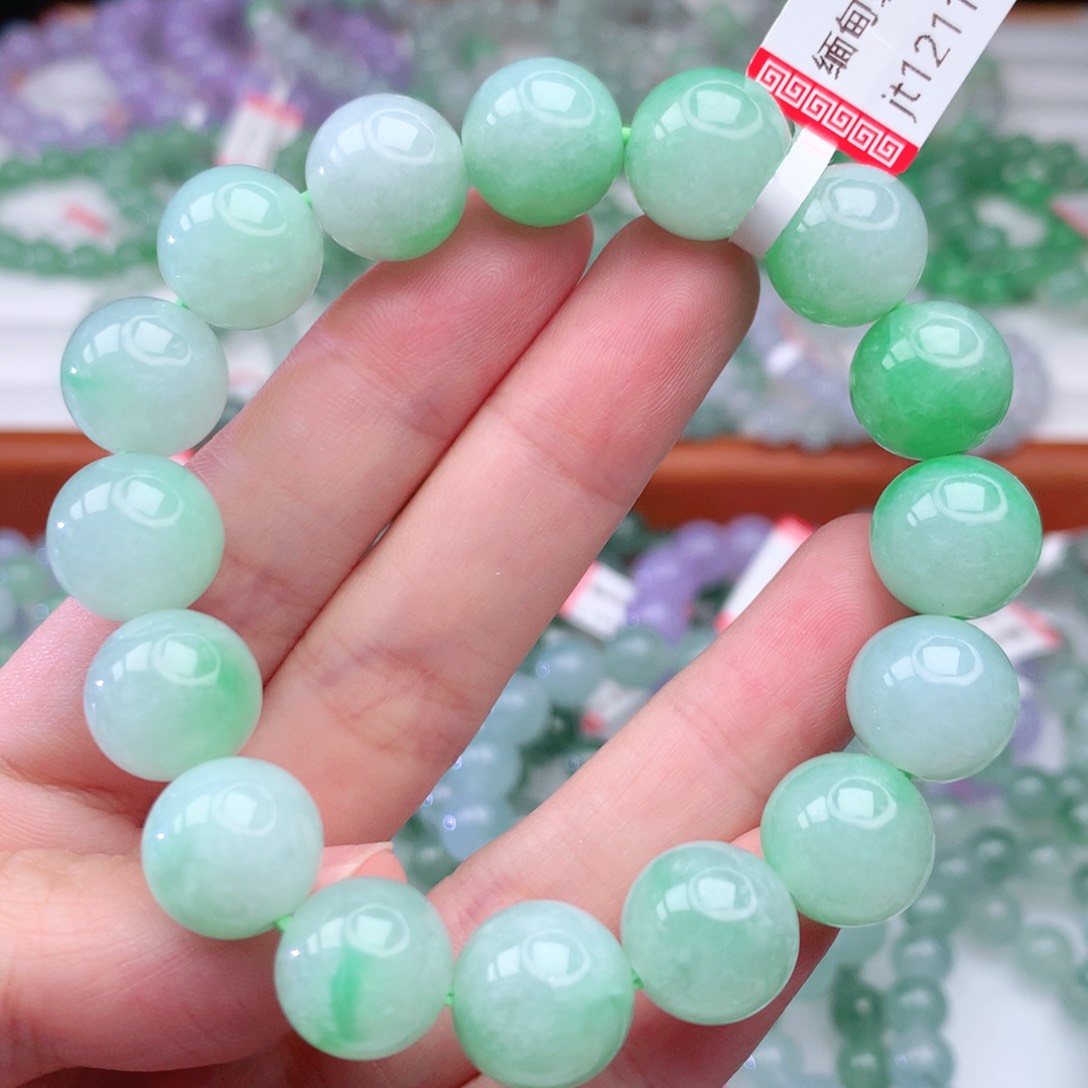 翡翠手链未镶嵌风**更翡翠