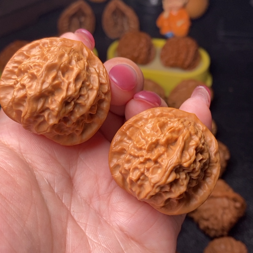 【闪购商品】把件文玩核桃872号瓷娃娃37