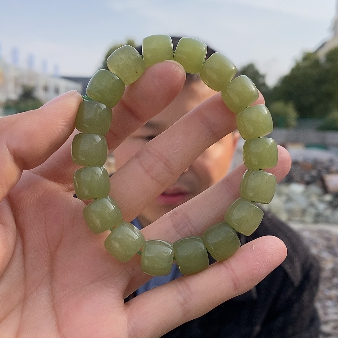 未镶嵌手链和田玉卡12直切黄口