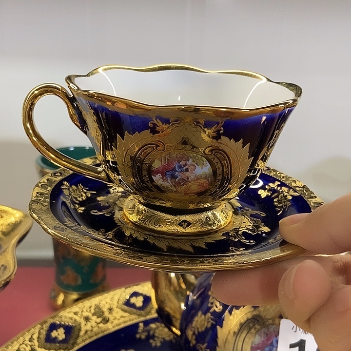 瓷片微瑕花金……………………………