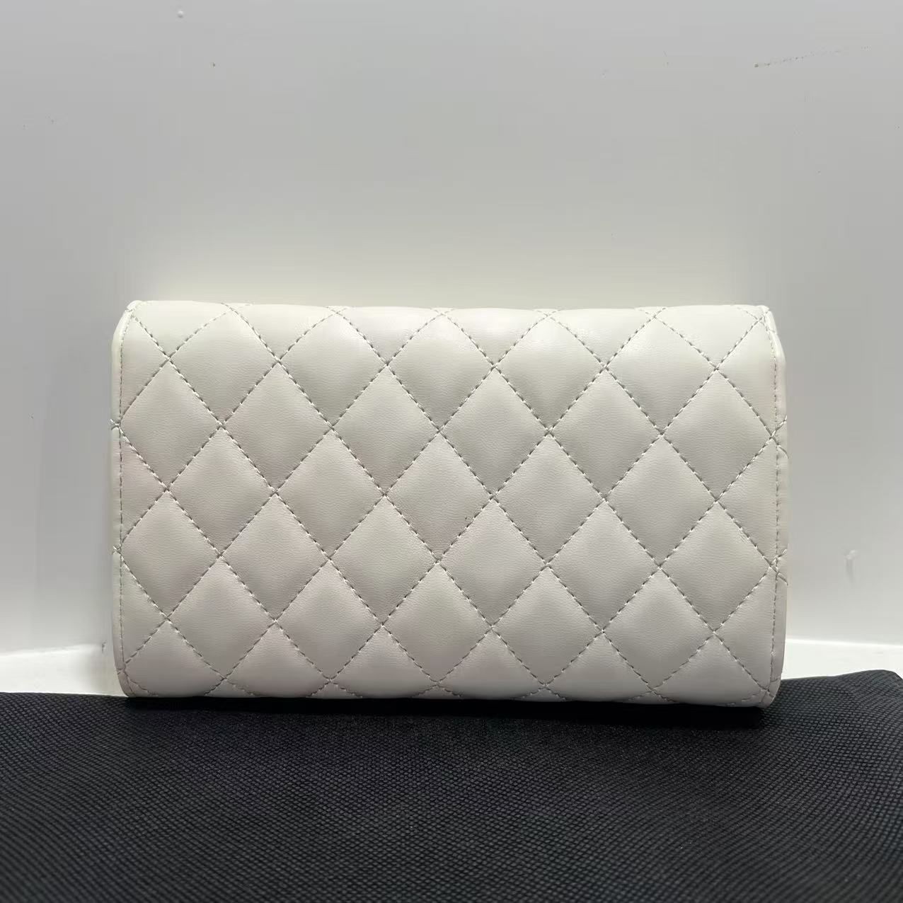 HM269  25新款时尚休闲白色菱格单肩包-1