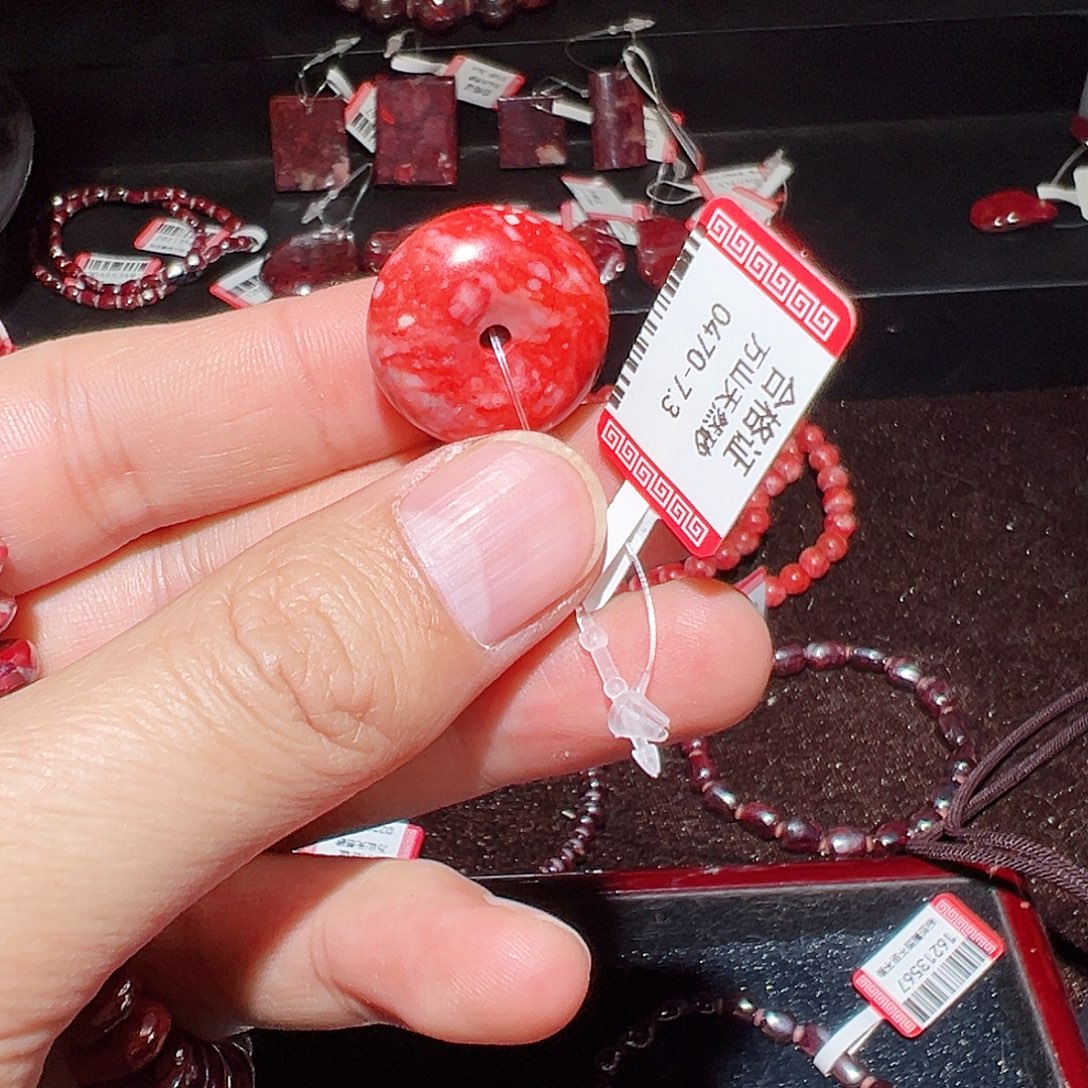 天然辰砂纯天然扣子