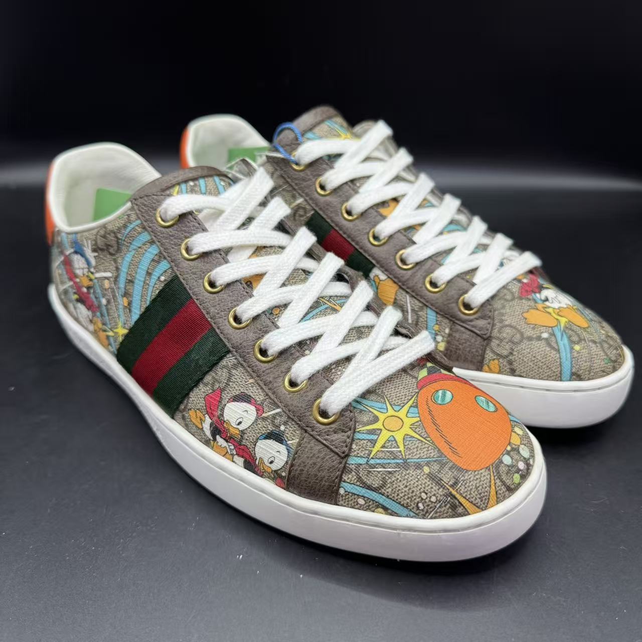 95新 GUCCI/古驰 【AO福利】38.5欧码 男士卡通印花板鞋ao887