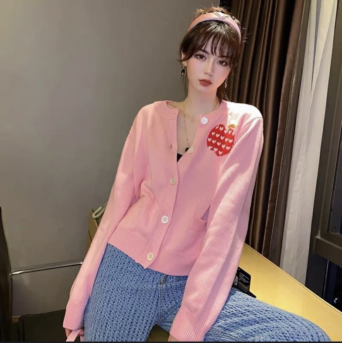 95新 GUCCI/古驰  bb0811  情人节限定苹果刺绣开衫 XS码 