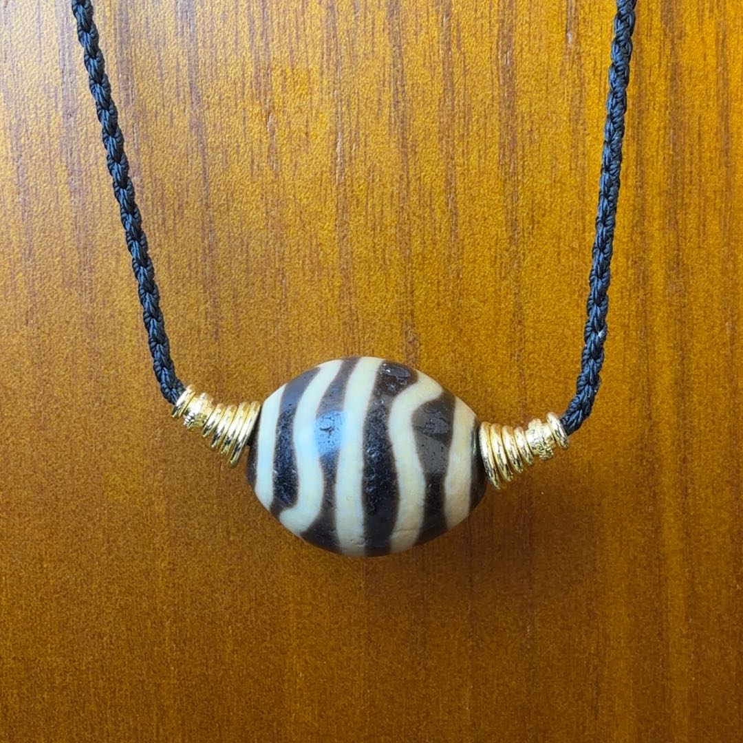 玛瑙/玉髓未镶嵌颈饰23.4-19.6