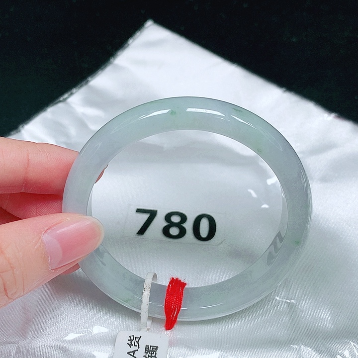 翡翠未镶嵌手镯翡翠手镯未镶嵌