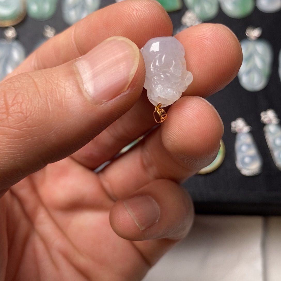 吊坠(不含链)18K金镶嵌翡翠