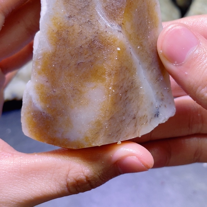 和田玉未镶嵌珠宝半成品