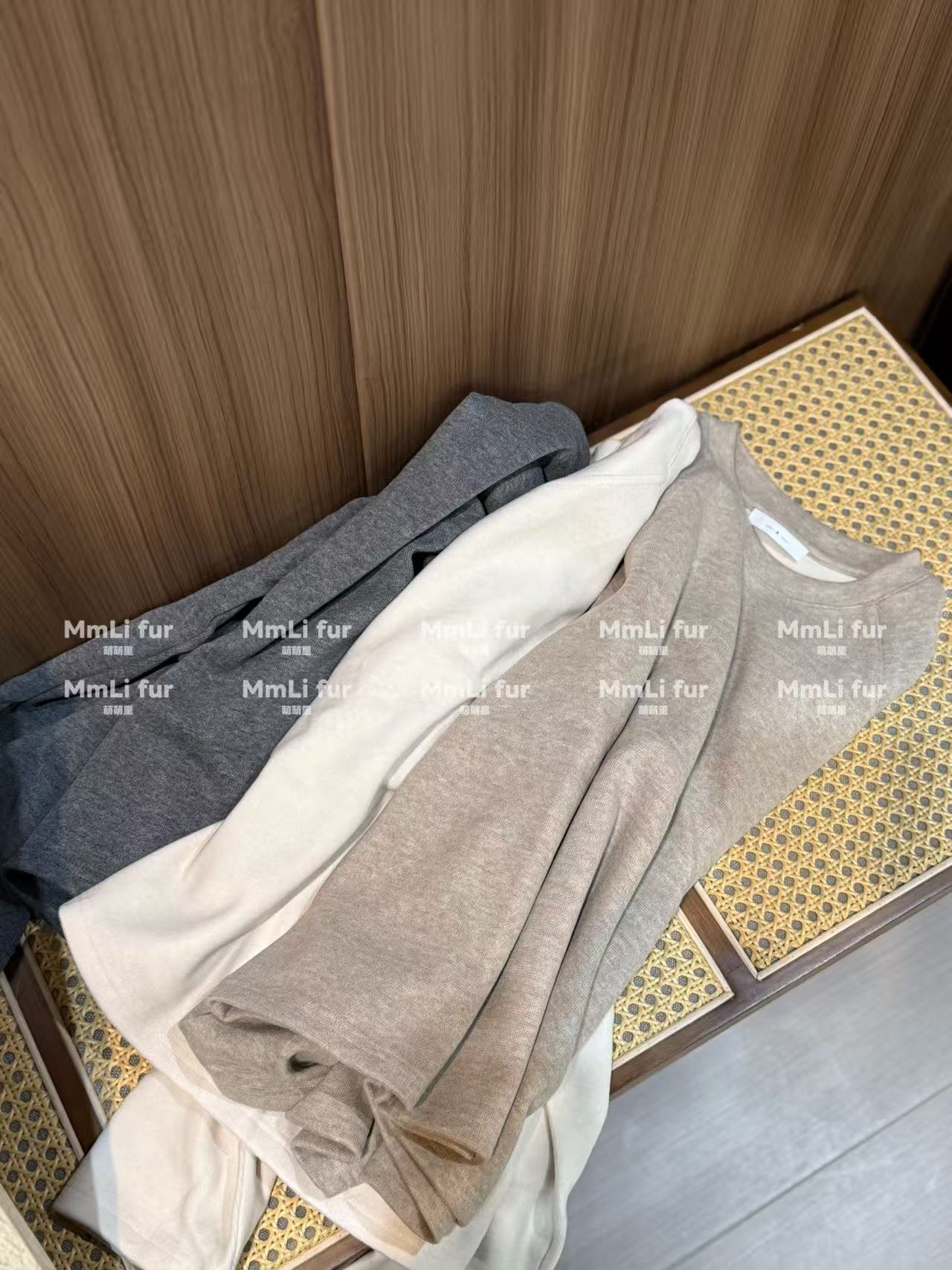 【萌萌里】MMLi CLOTHES｜ 冬款萌萌自留纯色长袖厚打底休闲mm4980