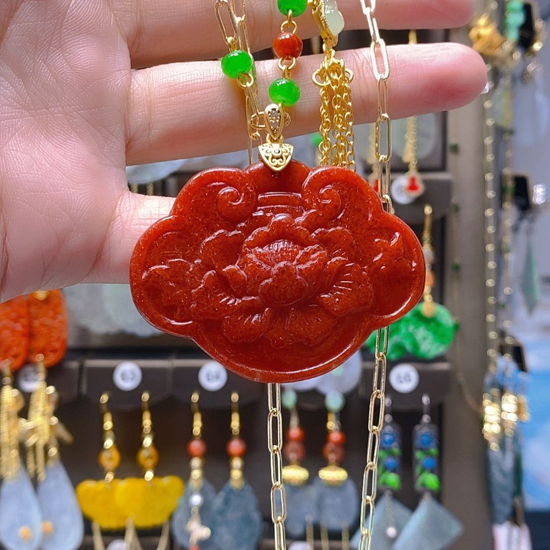 未镶嵌翡翠耳饰翡翠