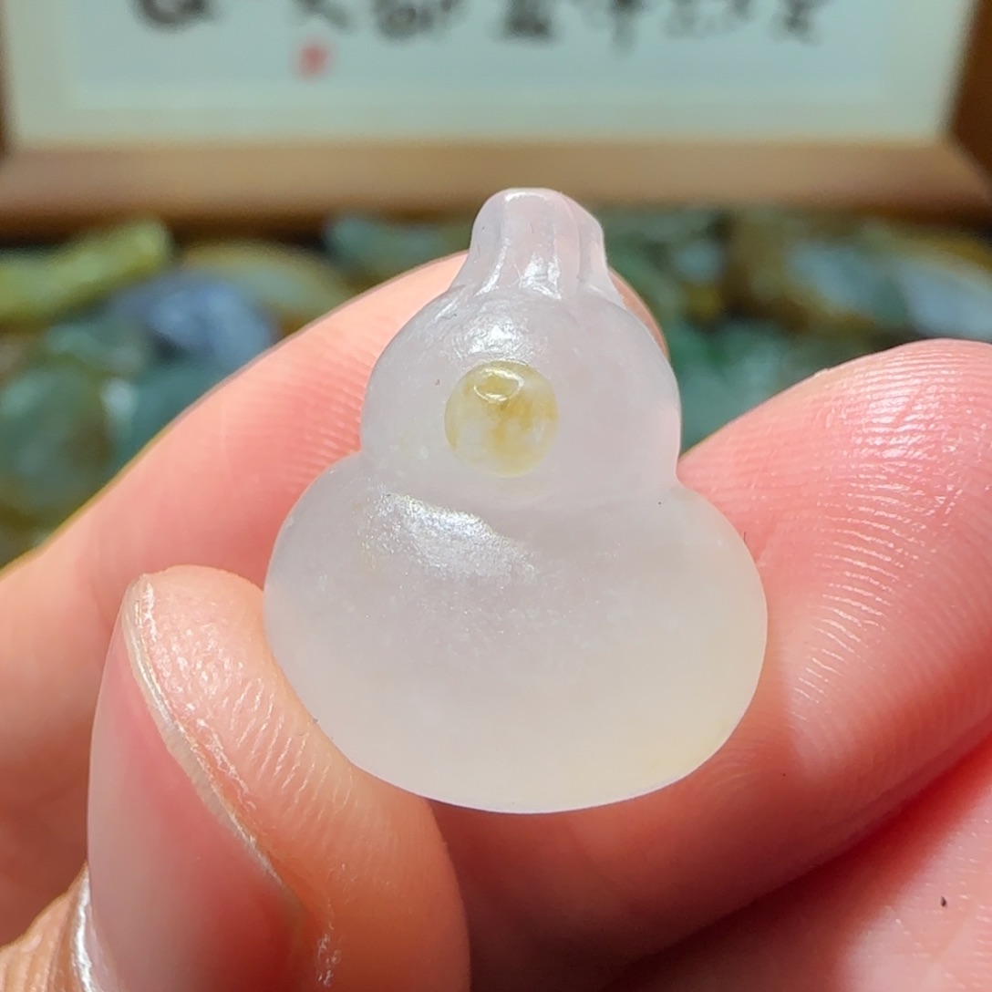 定制翡翠未镶嵌缅甸翡翠