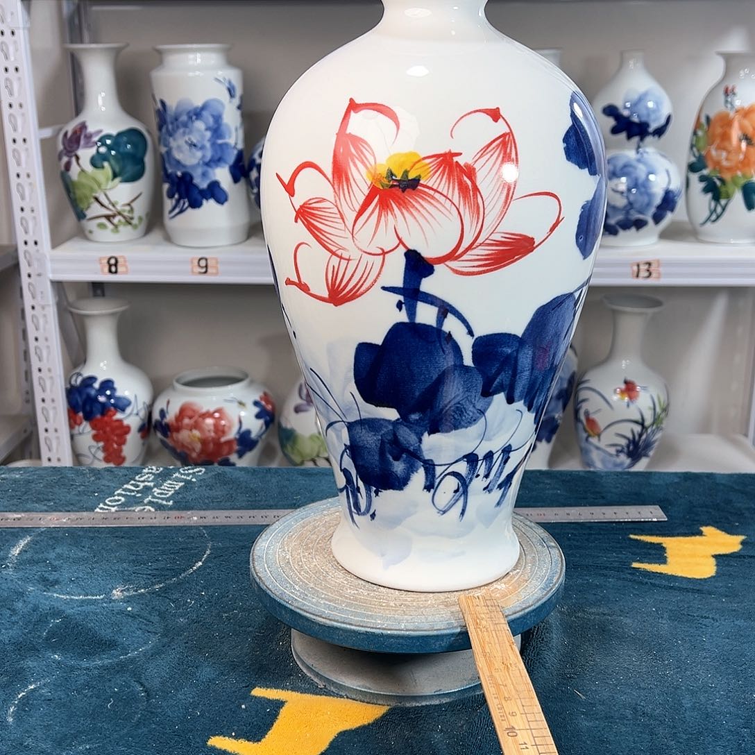 摆件景德镇陶瓷梅荷花