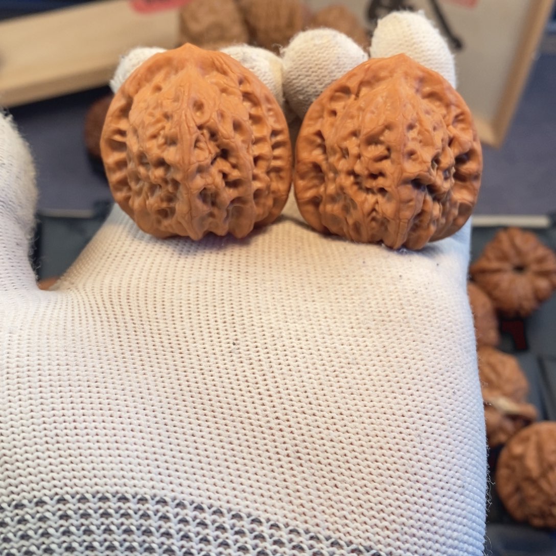 文玩核桃把件走色漂亮系列40尺挂月峰佛肚F402