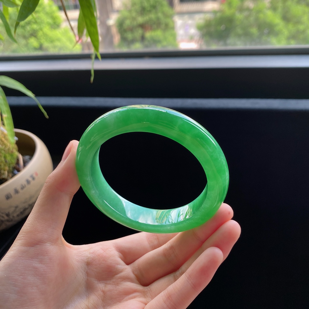 好色珠宝  圈口58缅甸老坑A货细糯种满绿正圈女款翡翠手镯